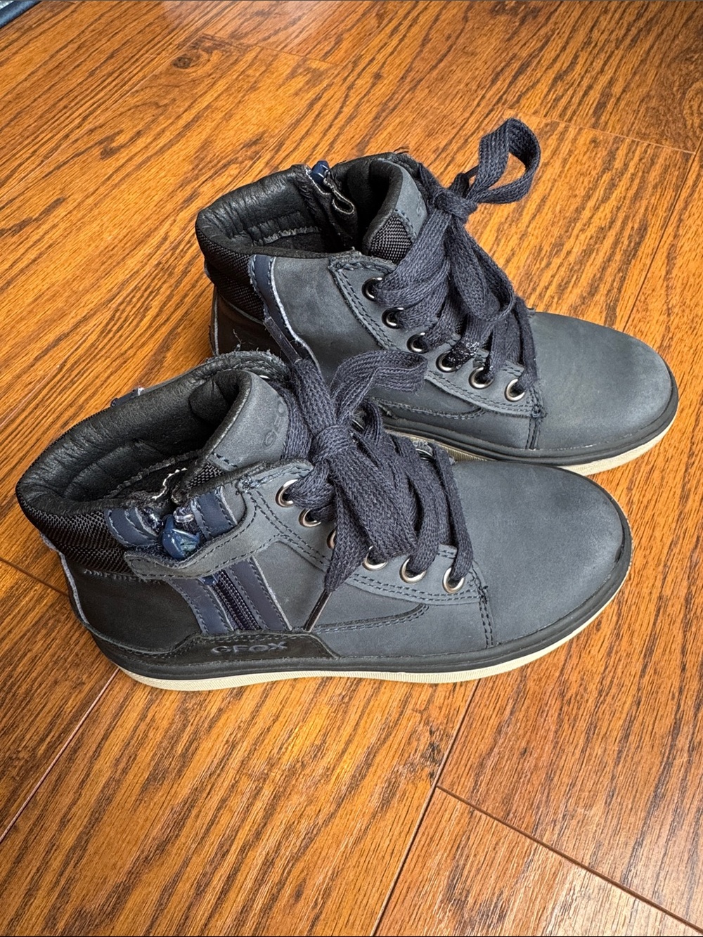Dark Navy  and black High-Top Sneakers with Side Stripe
